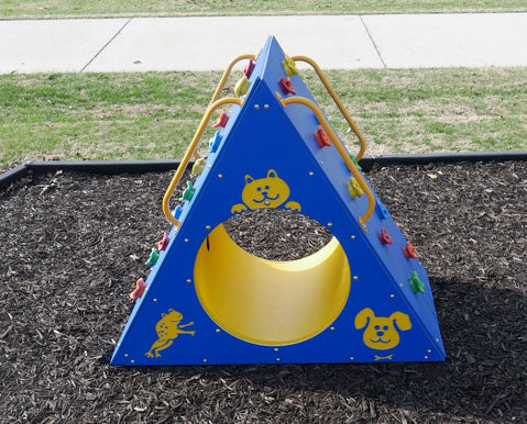 Climbing Wall With Tunnel